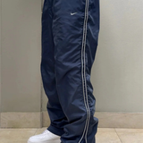 Azul Marinho com Listras Brancas