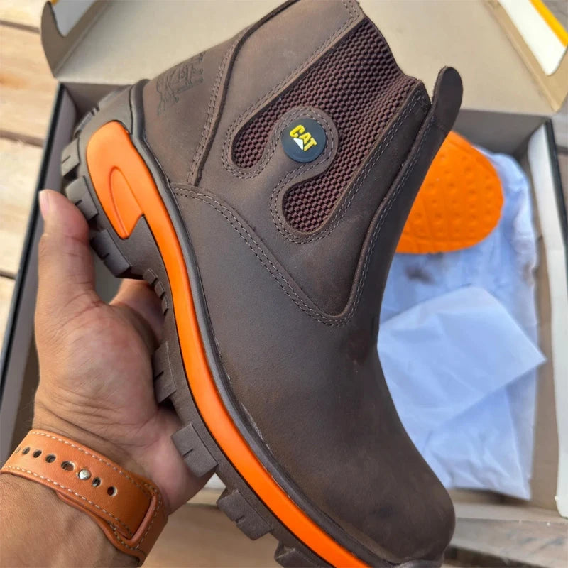 Bota Adventure em Couro Legítimo e Palmilha Ortopédica +BRINDES: Chapéu, Cinto, Carteira e Copo